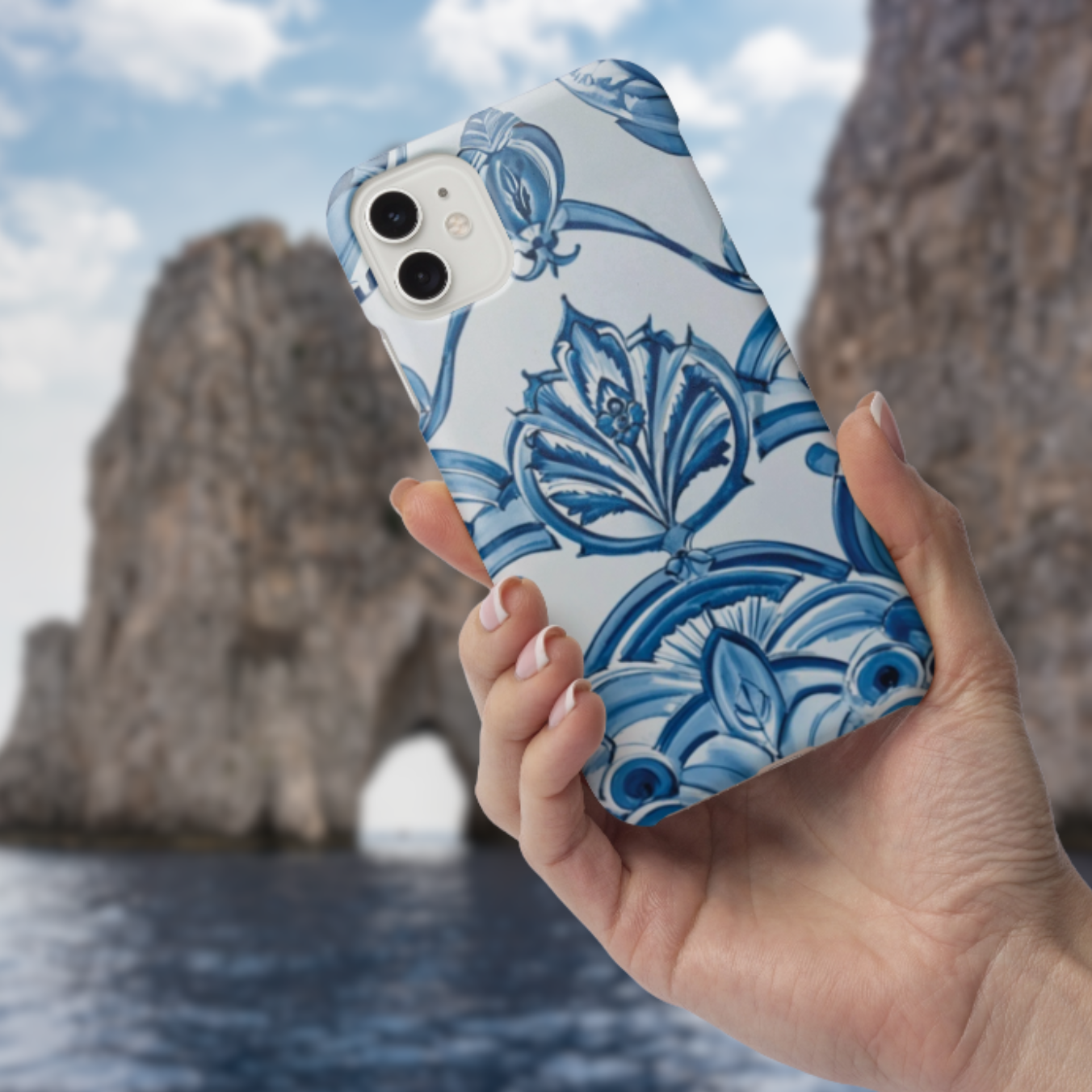 Capri Live Cover: Un Pezzo di Lusso per il Tuo Smartphone