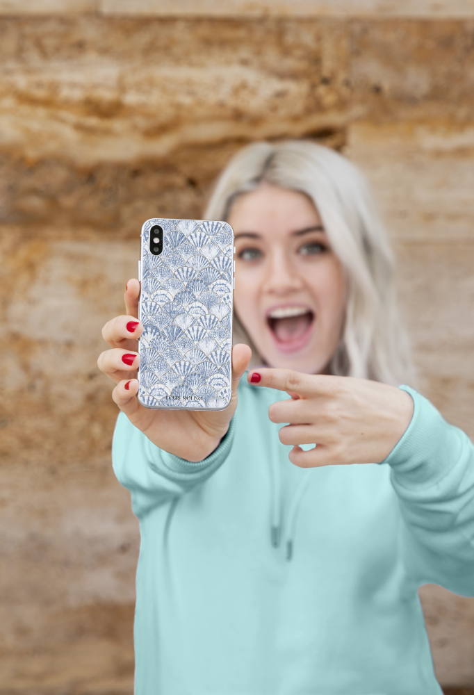 Rubber iPhone Cover PRECIOUS SHELLS CAPRI