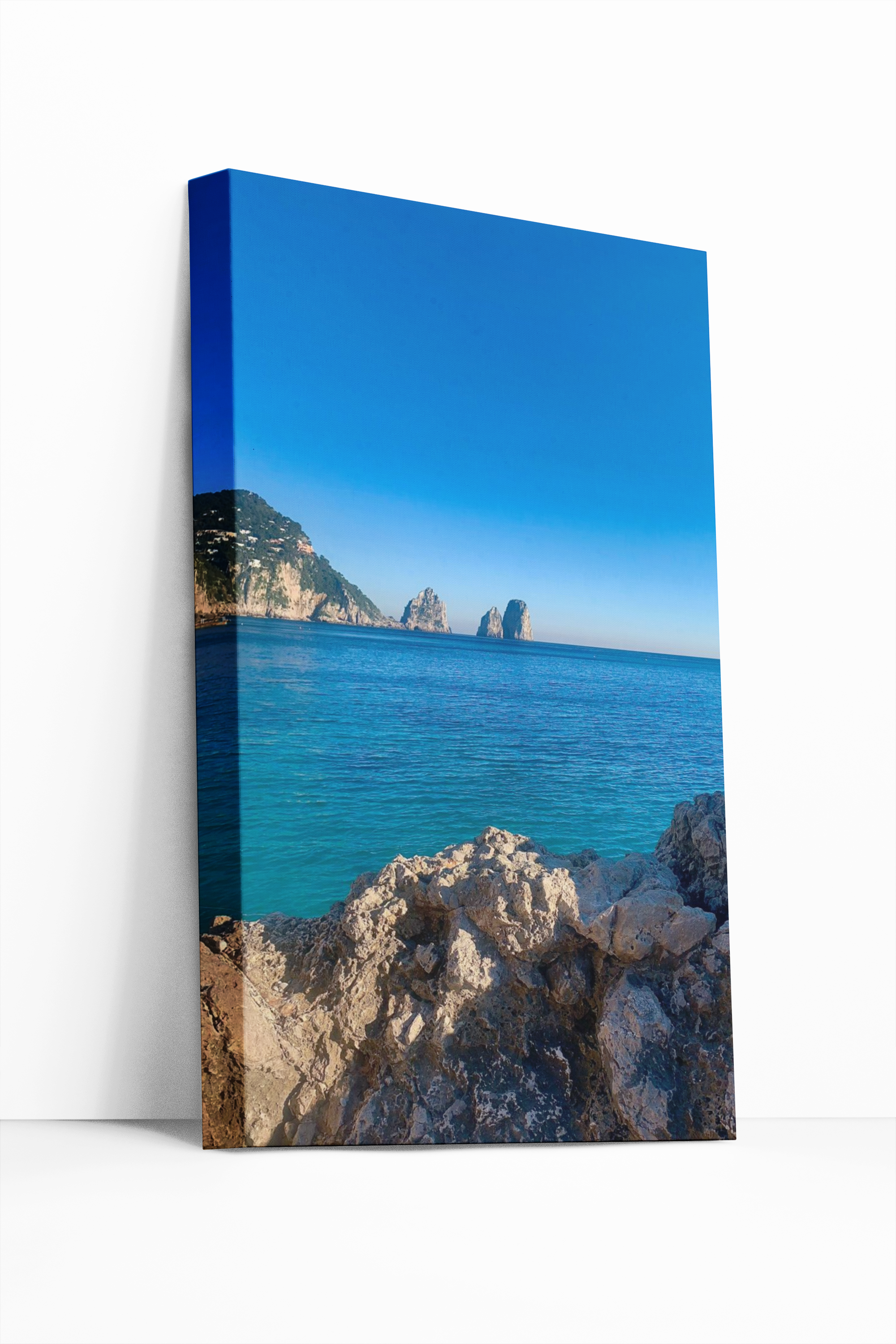 Canvas Faraglioni of Capri solitary in the Blue